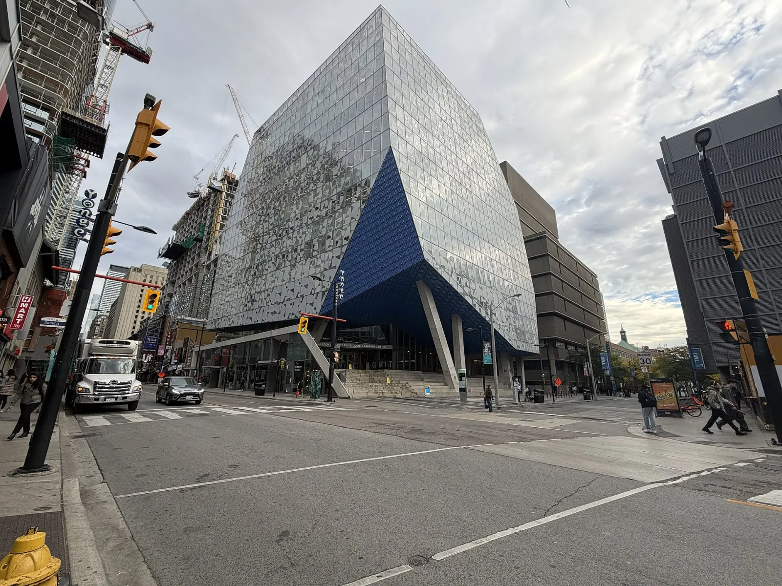 Student Learning Centre at Toronto Metropolitan University on Yonge Street